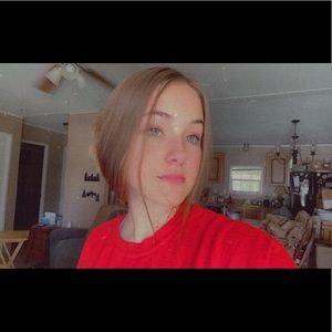 Meet your Posher, Ariana